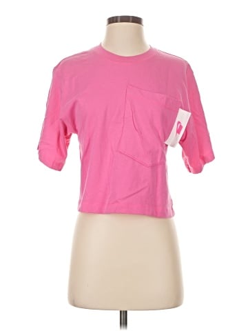 Nike Short Sleeve T-Shirt (view 1)
