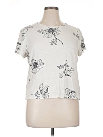 Sanctuary Short Sleeve T-Shirt (view 1)