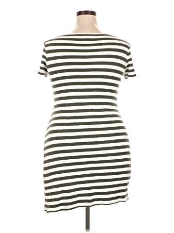 Market and Spruce Casual Dress (view 2)