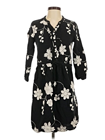Isabella Sinclair Casual Dress (view 1)
