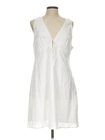 American Eagle Outfitters Casual Dress (view 1)