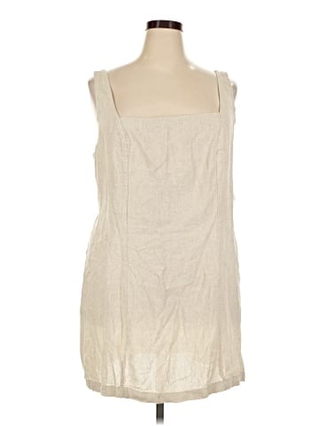 Old Navy Casual Dress (view 1)