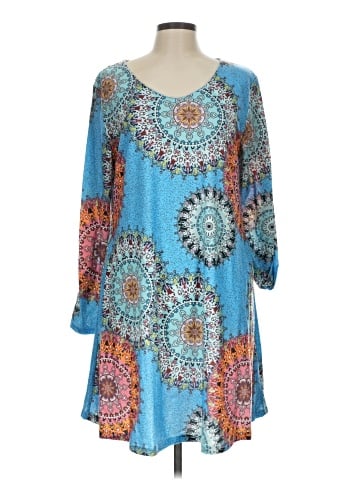 leo rosi Casual Dress (view 1)