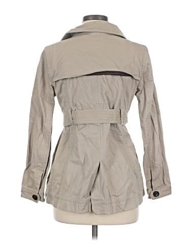 Gap Trenchcoat (view 2)