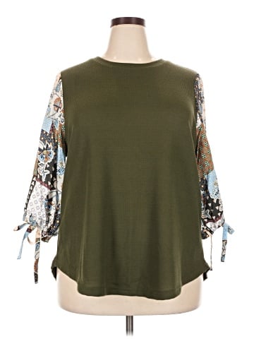 BLOOMCHIC 3/4 Sleeve Blouse (view 1)