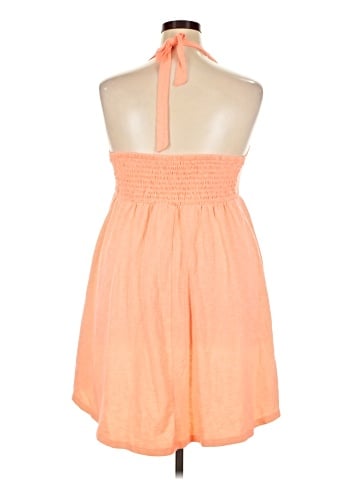 Old Navy Casual Dress (view 2)