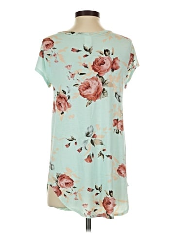 Brenda's Short Sleeve Top (view 2)