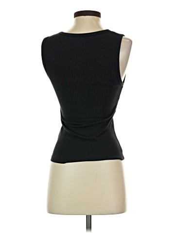 Abercrombie & Fitch Sleeveless T-Shirt (view 2)
