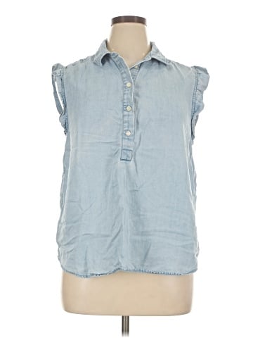 Ann Taylor LOFT Sleeveless Button-Down Shirt (view 1)
