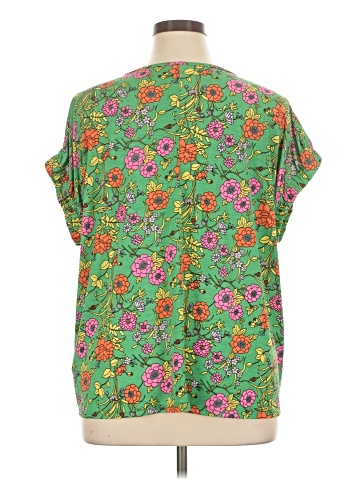 Sew in Love Short Sleeve T-Shirt (view 2)