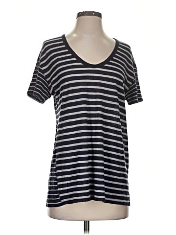 Vince. Short Sleeve T-Shirt (view 1)