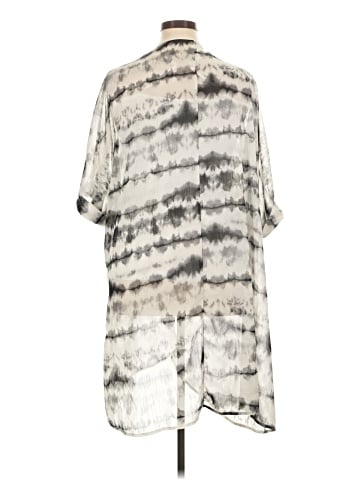 Xhilaration Poncho (view 2)
