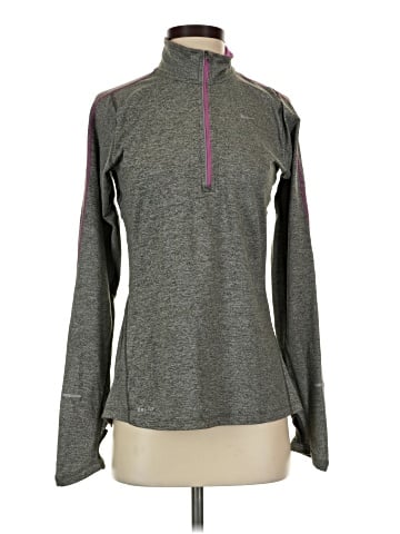 Nike Long Sleeve T-Shirt (view 1)