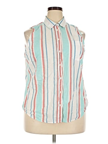 St. John's Bay Sleeveless Button-Down Shirt (view 1)