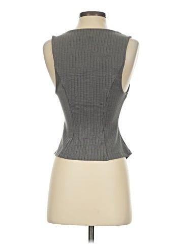 Urban Outfitters Sleeveless T-Shirt (view 2)