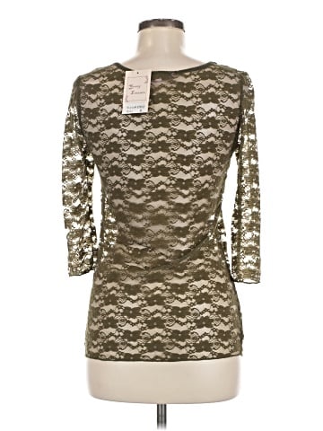 Young Essence 3/4 Sleeve Top (view 2)