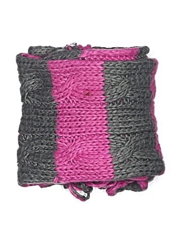 Claire's Scarf (view 2)