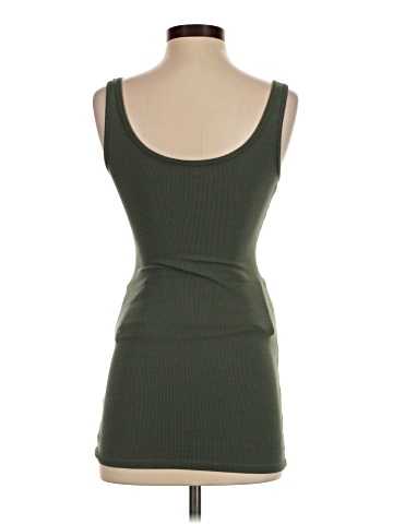 A Pea in the Pod Tank Top (view 2)