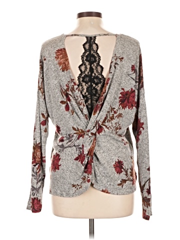 Maurices Long Sleeve T-Shirt (view 2)