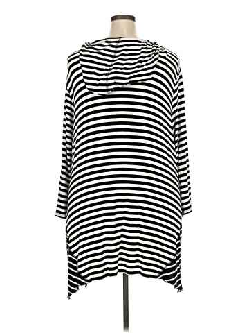 Cable & Gauge Poncho (view 2)