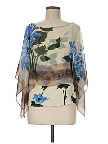 Tiny 3/4 Sleeve Blouse (view 1)