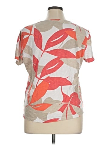 Chico's Short Sleeve T-Shirt (view 2)