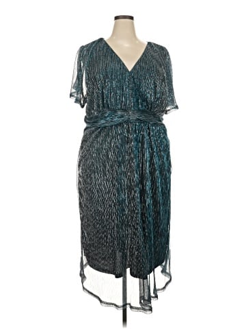 BLOOMCHIC Cocktail Dress (view 1)