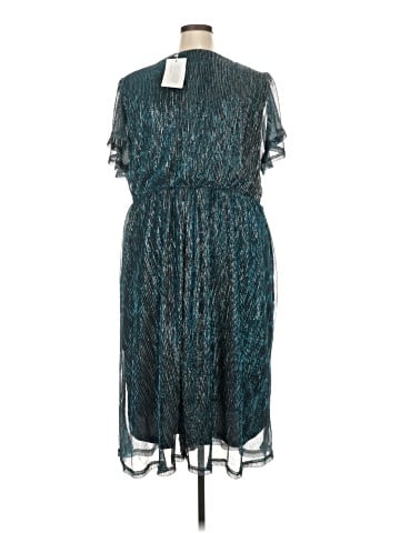 BLOOMCHIC Cocktail Dress (view 2)