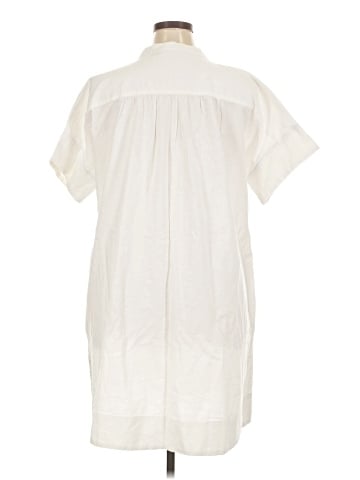 Crown & Ivy Casual Dress (view 2)
