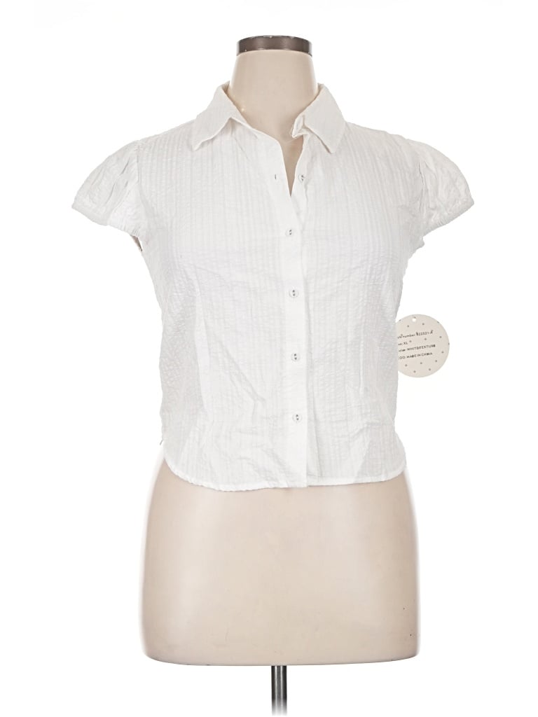 Pre-owned Passport Sleeveless Button Down Shirt In White