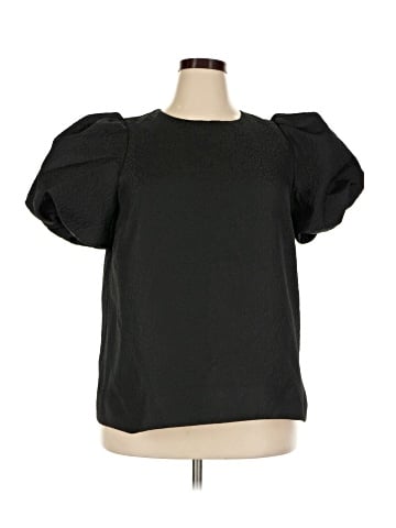 Pomander Place Short Sleeve Blouse (view 1)