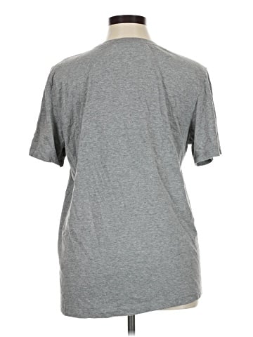 Nike Short Sleeve T-Shirt (view 2)
