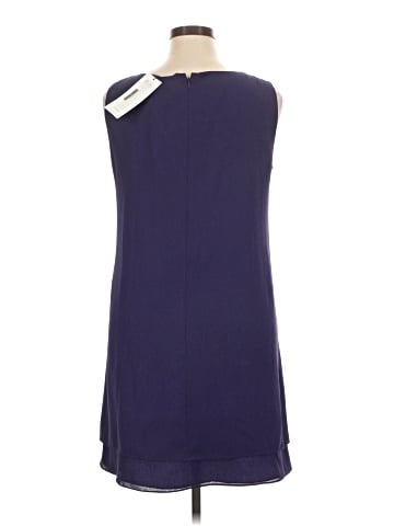Liz Claiborne Casual Dress (view 2)