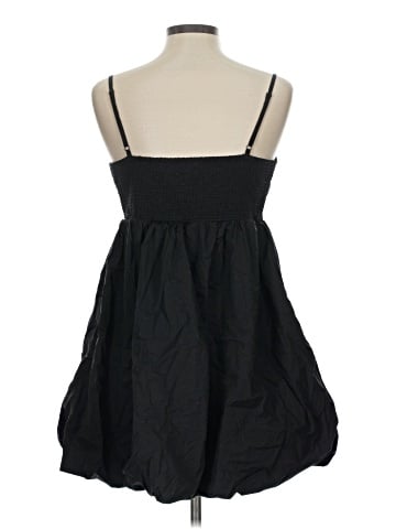 American Eagle Outfitters Cocktail Dress (view 2)