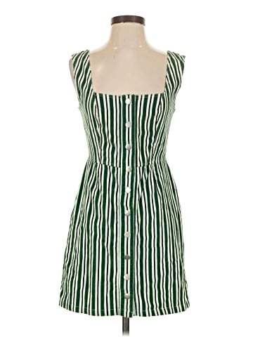 Urban Outfitters Casual Dress (view 1)