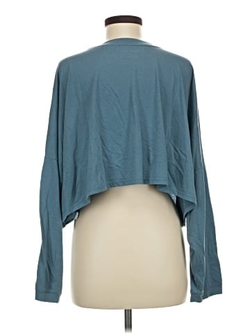 American Eagle Outfitters Long Sleeve T-Shirt (view 2)