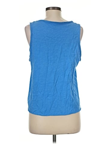 Toi et Moi Sleeveless T-Shirt (view 2)