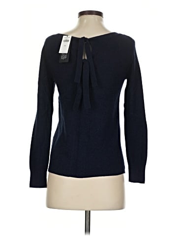 Banana Republic Pullover Sweater (view 2)