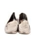 Liz Claiborne Solid Ivory Flats Size 9 - photo 2