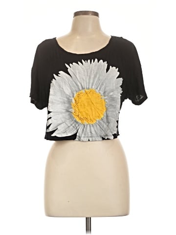 Forever 21 Short Sleeve T-Shirt (view 1)