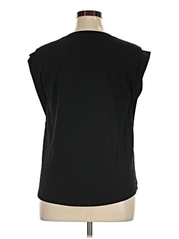 Unbranded Sleeveless T-Shirt (view 2)
