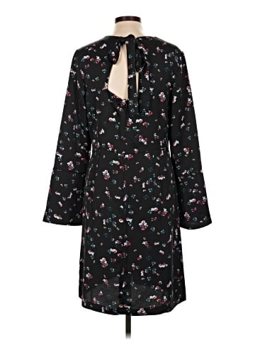 Banana Republic Casual Dress (view 2)