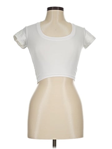 Unbranded Sleeveless T-Shirt (view 1)