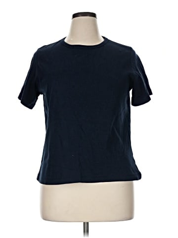 Liz Claiborne Short Sleeve T-Shirt (view 1)
