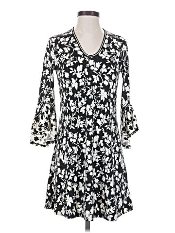 Lark & Ro Casual Dress (view 1)