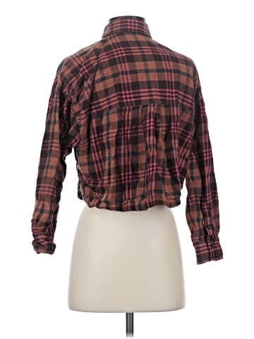 Madewell Flannel Long-Sleeve Crop Shirt in Plaid (view 2)