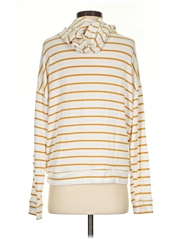 American Eagle Outfitters Pullover Sweater (view 2)