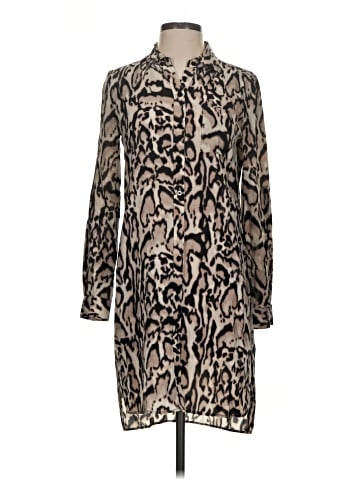 Diane von Furstenberg Casual Dress (view 1)