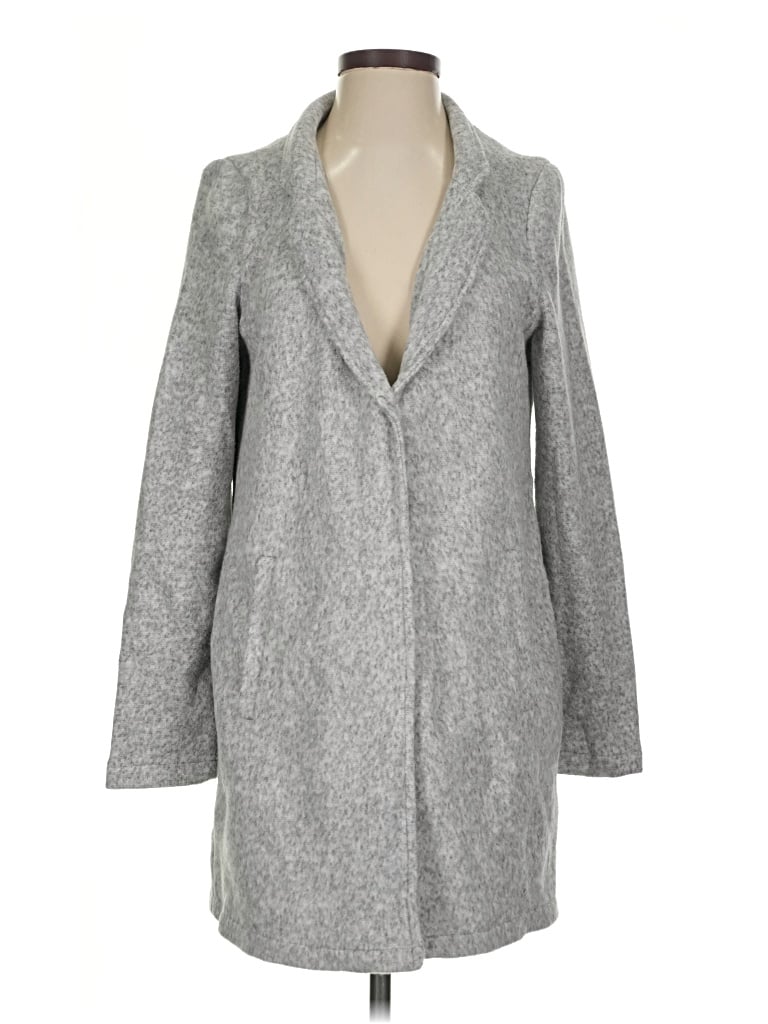 Pre-owned Vero Moda Coat In Gray
