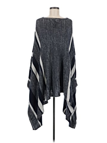 Romeo & Juliet Couture Poncho (view 1)